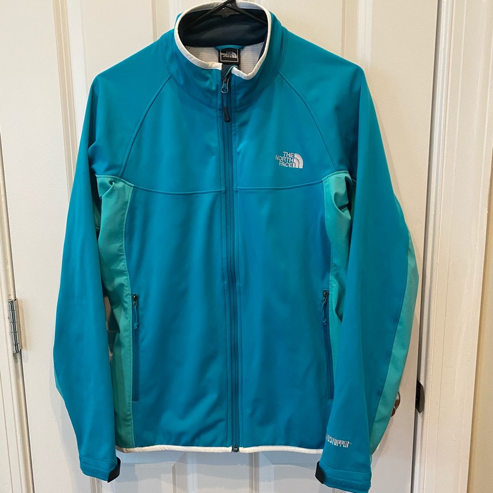 Women’s North Face wind jacket